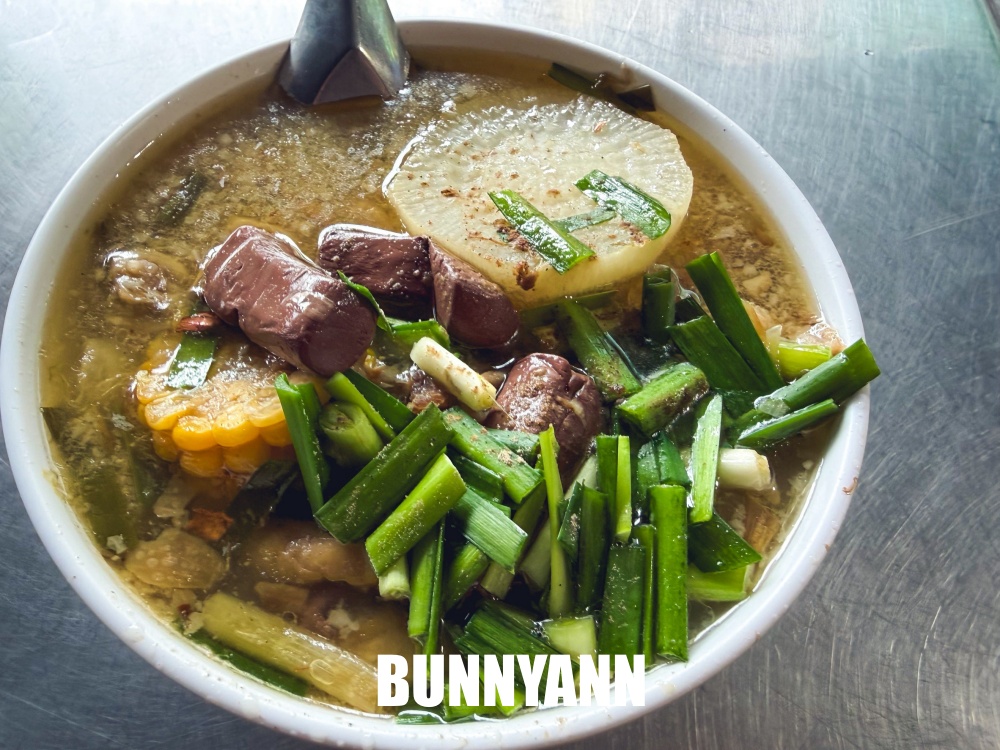 附近鄰居才知道阿蘭古早味，傳承三代的66年老店，綜合豬雜湯超澎湃