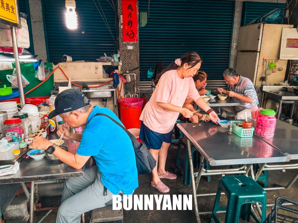 附近鄰居才知道阿蘭古早味，傳承三代的66年老店，綜合豬雜湯超澎湃