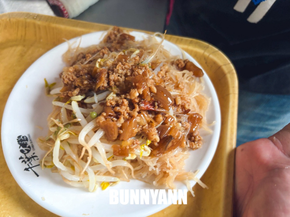 附近鄰居才知道阿蘭古早味，傳承三代的66年老店，綜合豬雜湯超澎湃