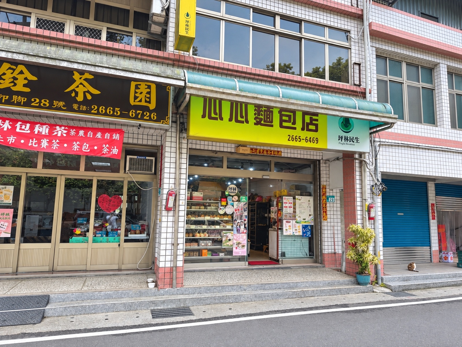 沒想到鄉下麵包店這麼佛，500元就能買一大袋，菠蘿吐司更是讓人想多帶