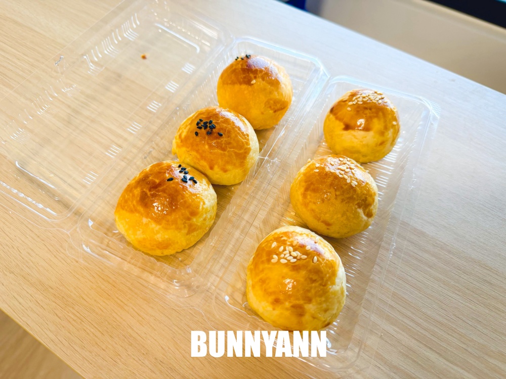 本來只想買個麵包，結果33元蛋黃酥意外好吃，連傳統糕餅都想打包帶走