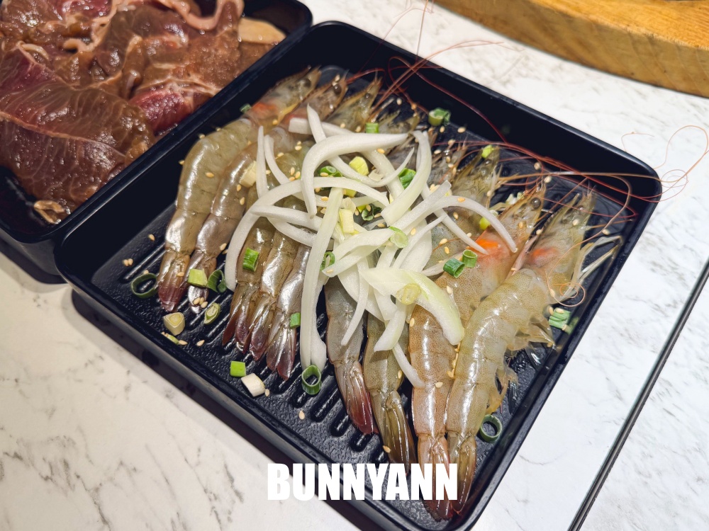 朋友都不吃巷口了，韓國歐巴的鍋巴飯大碗又實在，小菜吃到飽真便宜