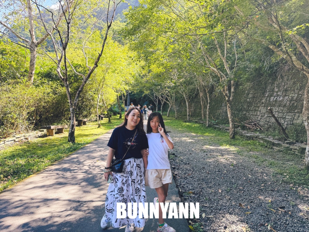 花80元就能走進山景園區，環境漂亮又好走，難怪有人幾乎天天來登山