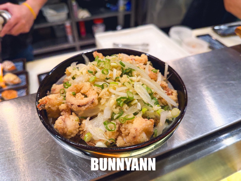 原本只是來吃火鍋，走進去才發現根本像小型澎湖美食超市，海鮮壽司通通有！