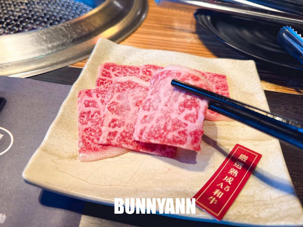本來只想來吃燒肉,結果799元起一路吃到撐,活蝦現撈連A5和牛都有 本來只想來吃燒肉,結果799元起一路吃到撐,活蝦現撈連A5和牛都有