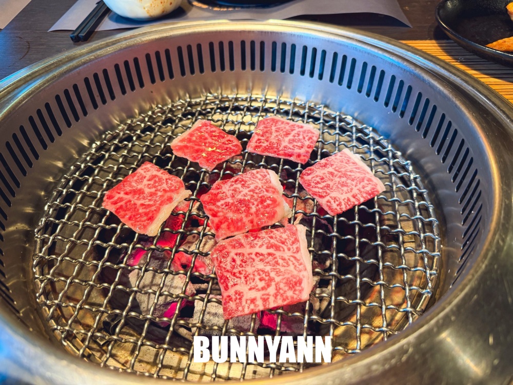 本來只想來吃燒肉,結果799元起一路吃到撐,活蝦現撈連A5和牛都有 本來只想來吃燒肉,結果799元起一路吃到撐,活蝦現撈連A5和牛都有