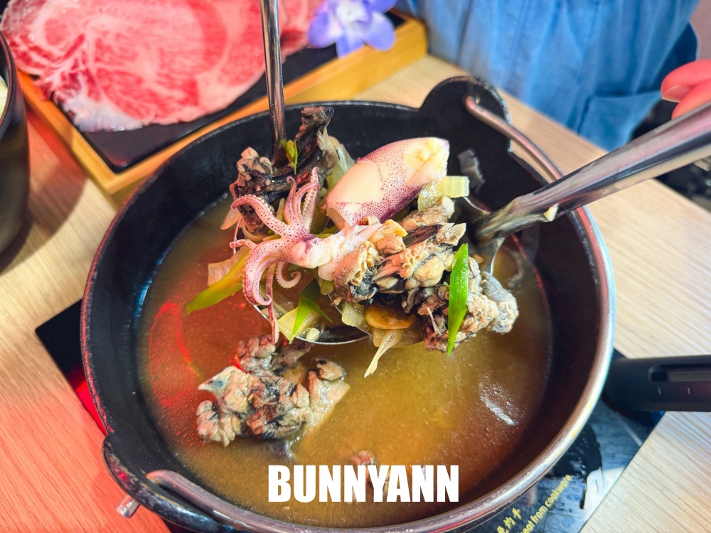 桃園必吃鍋物！蝦款-蝦米哇鍋中壢青埔店，海鮮澎湃CP值超高，自助吧綠豆湯爆米花無限吃！