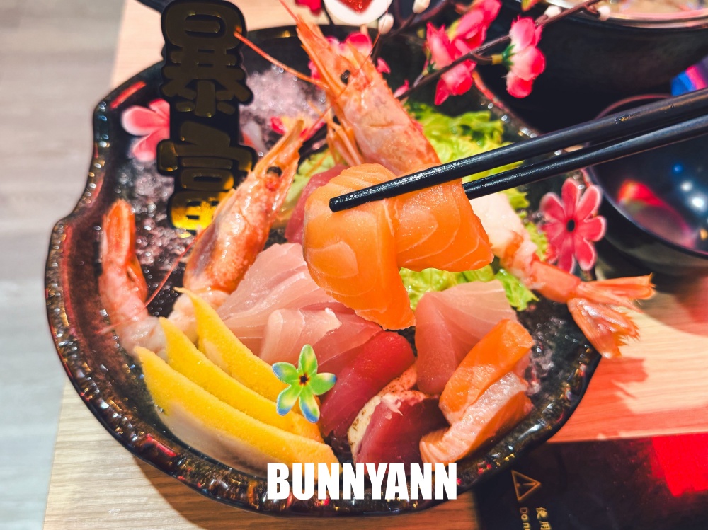 桃園必吃鍋物！蝦款-蝦米哇鍋中壢青埔店，海鮮澎湃CP值超高，自助吧綠豆湯爆米花無限吃！