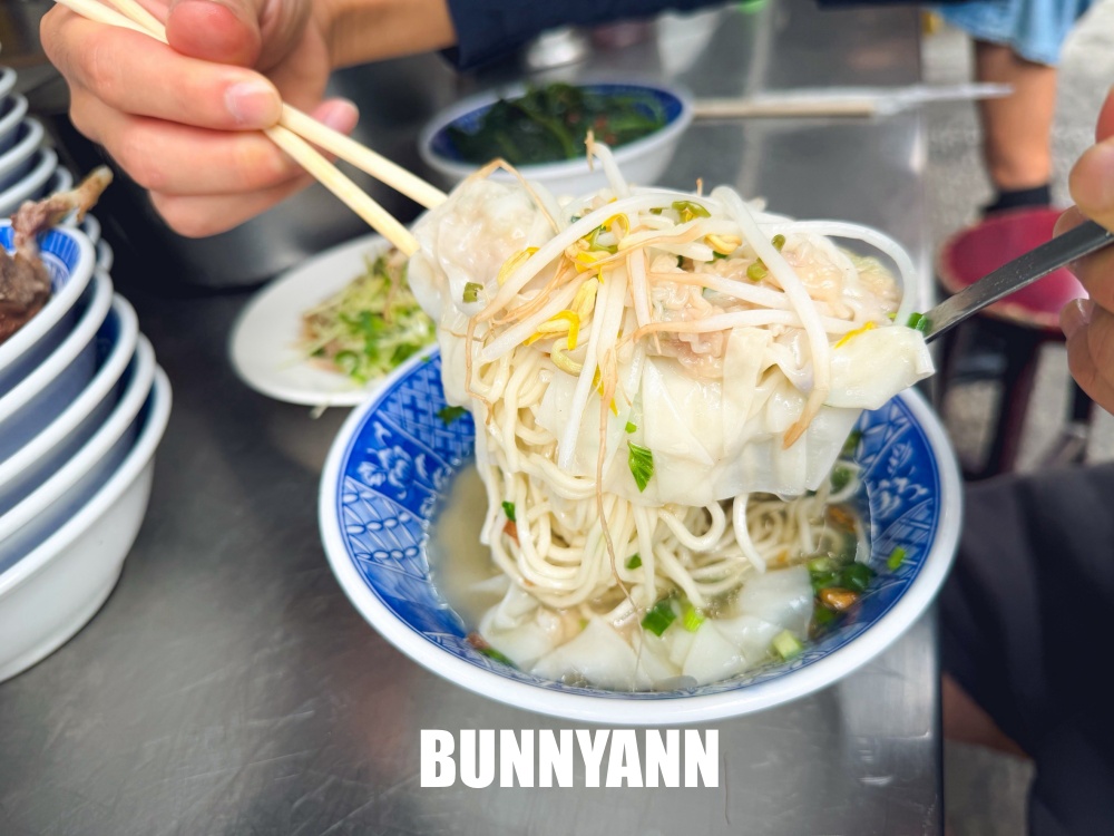 新莊這家麵攤超隱密，古早乾麵一碗竟然銅板價吃很飽，在地人又常常來報到