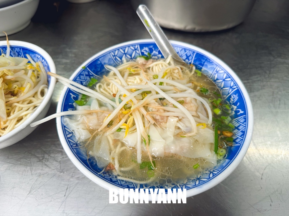 新莊這家麵攤超隱密，古早乾麵一碗竟然銅板價吃很飽，在地人又常常來報到