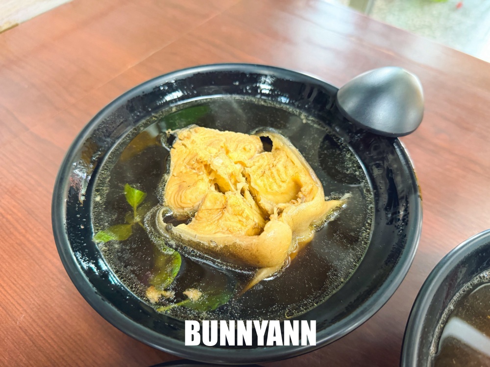 本來只要買藥包，結果藥燉排骨好吃到續碗，枸杞土虱也意外好吃