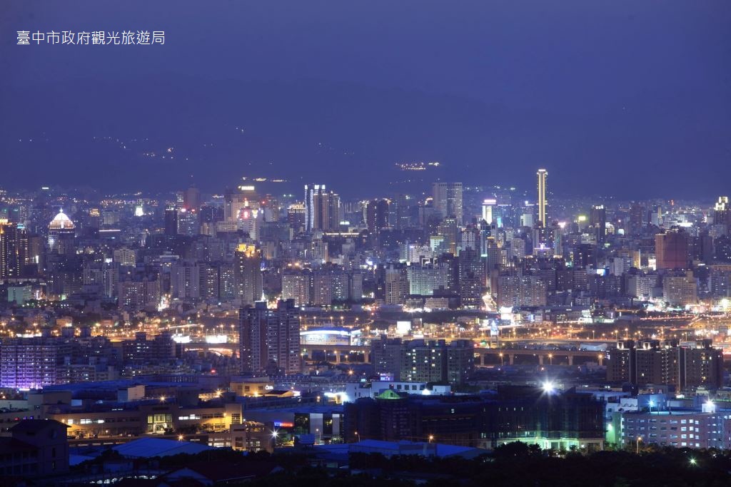 台中望高寮夜景公園，俯瞰台中城市景色，交通資訊與環境介紹