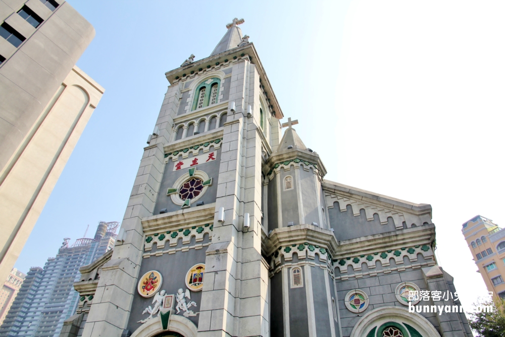 高雄前金玫瑰聖母聖殿主教座堂，美拍夢幻哥德式建築
