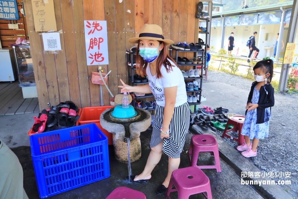 南投【彩蝶瀑布】走路十分鐘賞水簾瀑布，溪水乾淨又沁涼