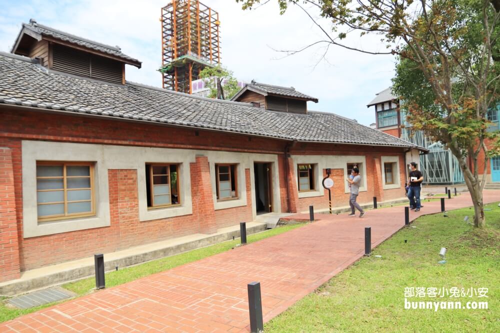 【國立臺灣博物館鐵道部園區】仿真車廂和月台好好拍，放假走走好地方