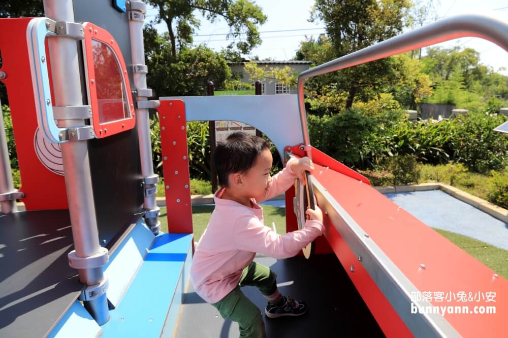 金門景點》水頭聚落金水國小，當年金門最大洋樓小學，古色古香環境悠閒自在