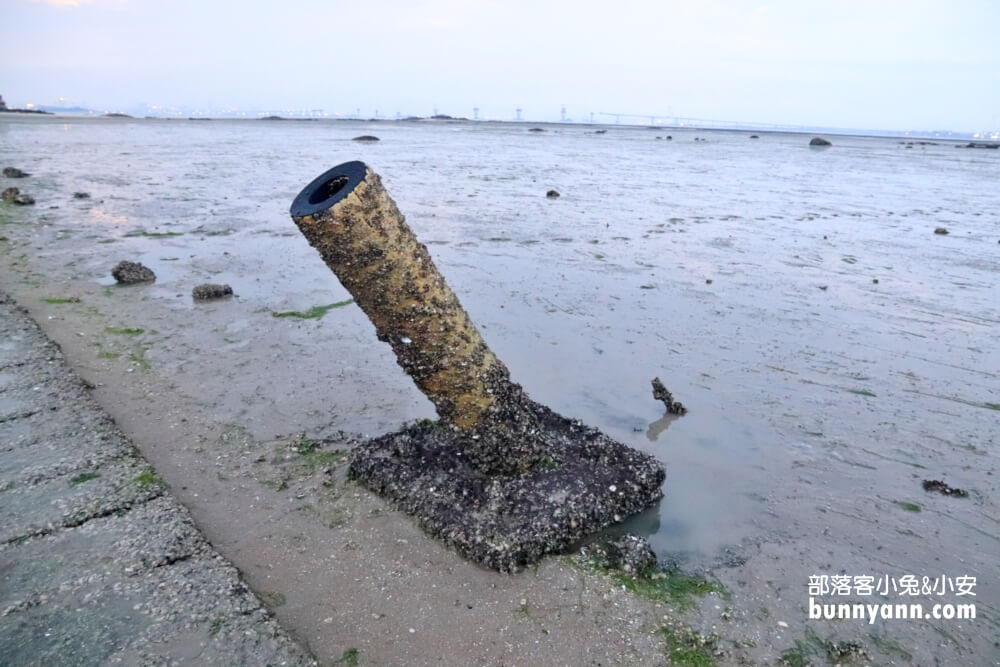 金門景點》建功嶼，金門版摩西分海，必拍海上牡蠣人，賞夕陽最佳秘境