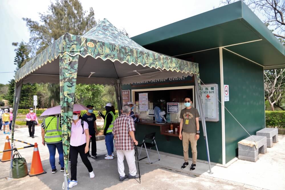 金門景點》翟山坑道，金門最美洞穴水上步道，免門票景點好拍好逛