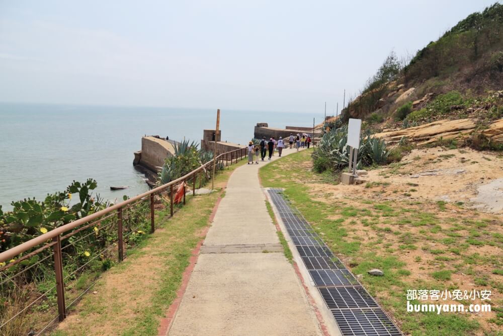 金門景點》翟山坑道，金門最美洞穴水上步道，免門票景點好拍好逛