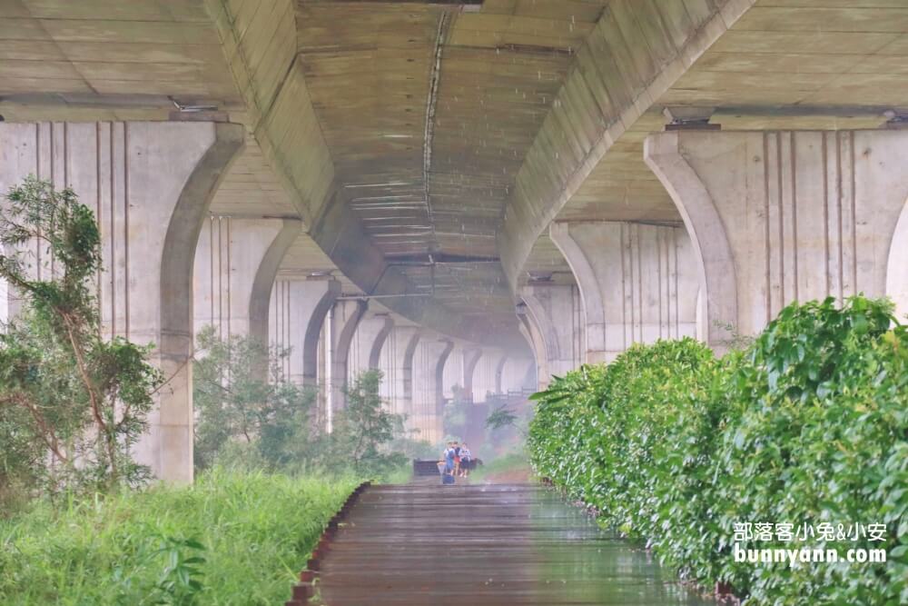 台中【沙鹿休閒景觀步道】來回一小時輕鬆走的地底小長城步道