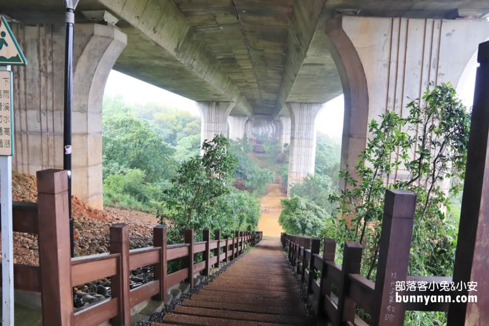 台中【沙鹿休閒景觀步道】來回一小時輕鬆走的地底小長城步道