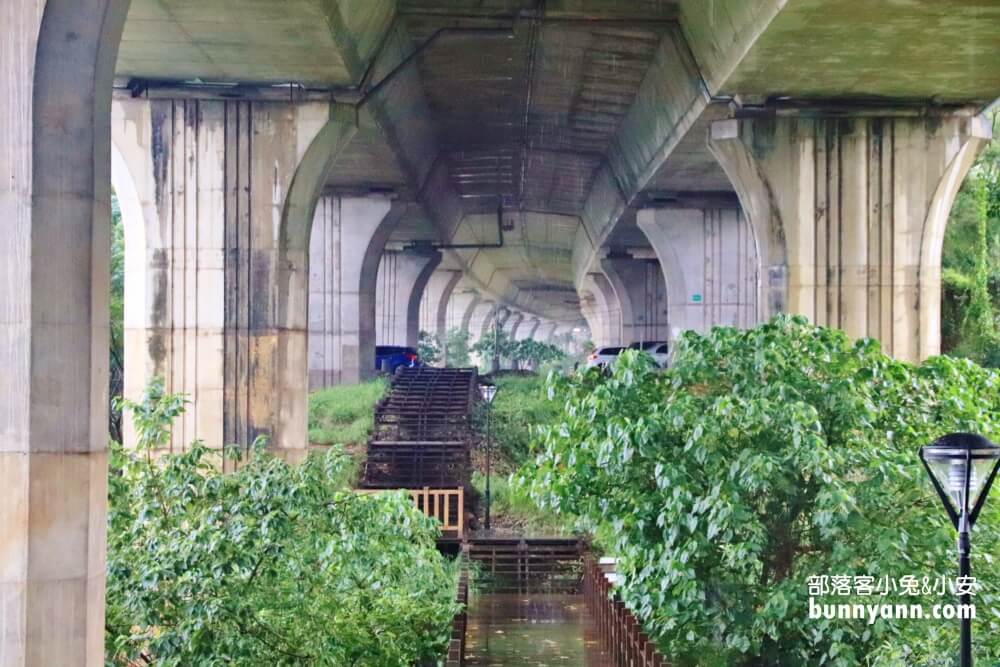 台中【沙鹿休閒景觀步道】來回一小時輕鬆走的地底小長城步道