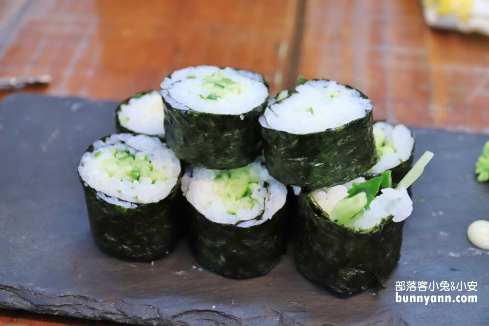 琉球番壽司，生魚片厚度份量沒在客氣，人氣丼飯便宜必點