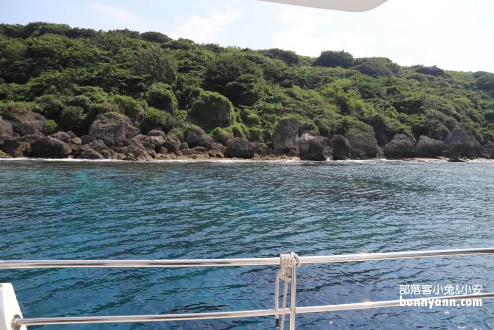 小琉球探索拉美半潛艇，看海龜和海底珊瑚，門票資訊與優惠整理!!