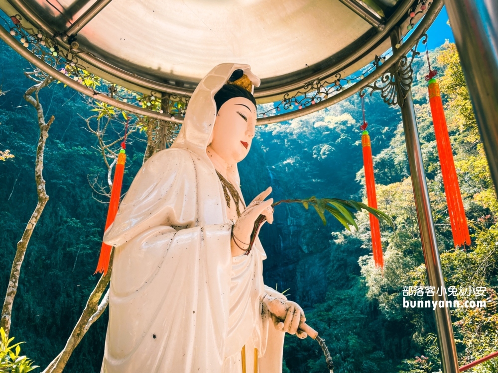 竹崎鄉【嘉義觀音瀑布】來回兩小時的私房山谷瀑布與吊橋