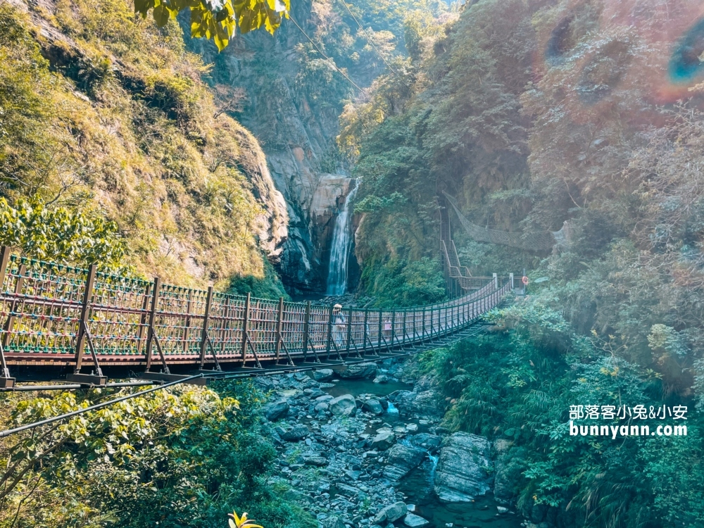 竹崎鄉【嘉義觀音瀑布】來回兩小時的私房山谷瀑布與吊橋