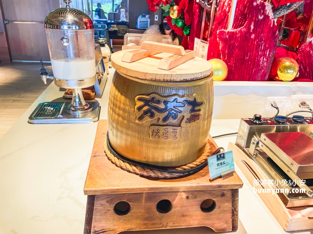 嘉義【長榮文苑酒店】住宿訂房優惠，徜徉無邊際泳池和親子空間