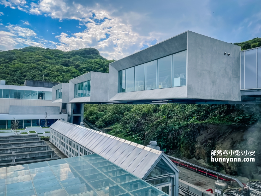 基隆【潮境智能海洋館】最強室內水族館，門票、優惠、交通全攻略