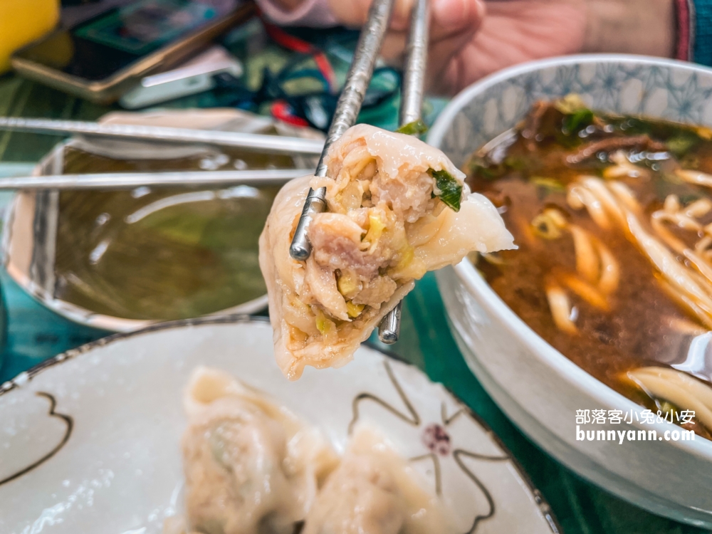 三重【高棚滿座牛肉麵】格致中學附近好吃的牛肉麵店