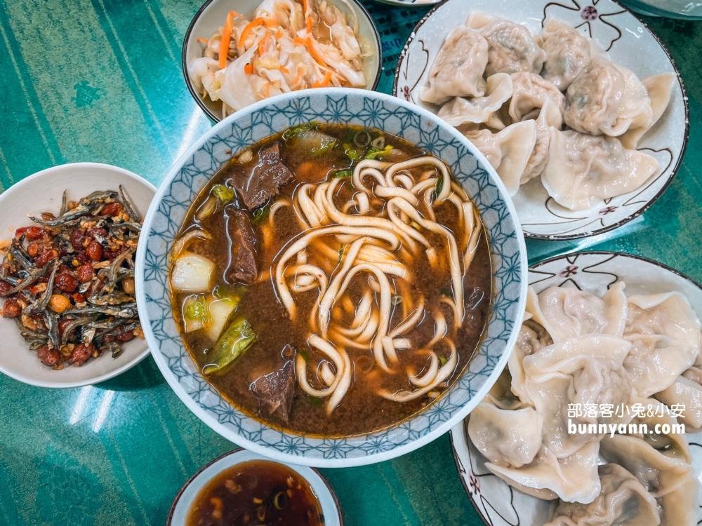 三重【高棚滿座牛肉麵】格致中學附近好吃的牛肉麵店