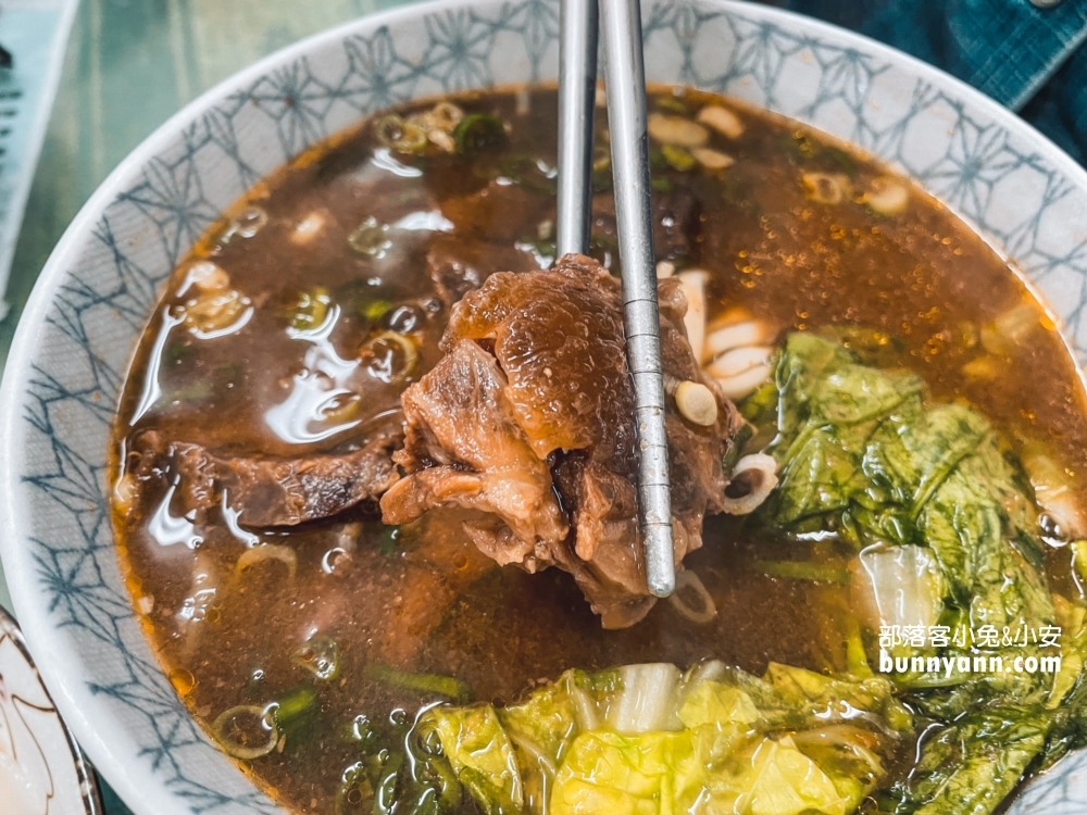 三重【高棚滿座牛肉麵】格致中學附近好吃的牛肉麵店