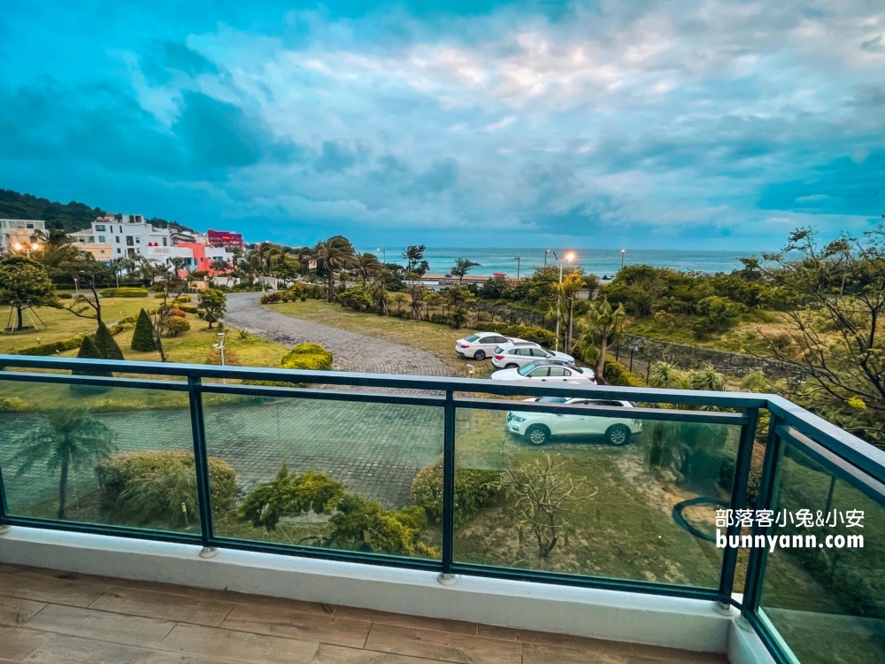 墾丁椰林會館海灘文旅，樓中樓看海房型超威武