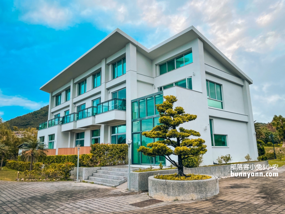 墾丁椰林會館海灘文旅，樓中樓看海房型超威武