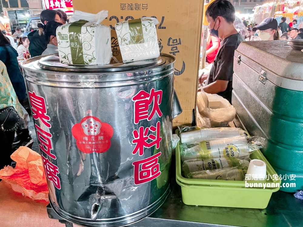 2025【旱溪夜市】推薦14家必吃美食，像是烤玉米、牛排、烤牡蠣都不錯吃