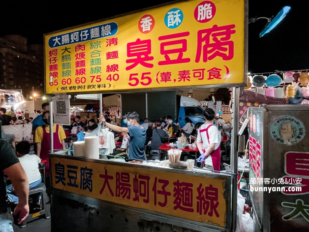 2025【旱溪夜市】推薦14家必吃美食，像是烤玉米、牛排、烤牡蠣都不錯吃