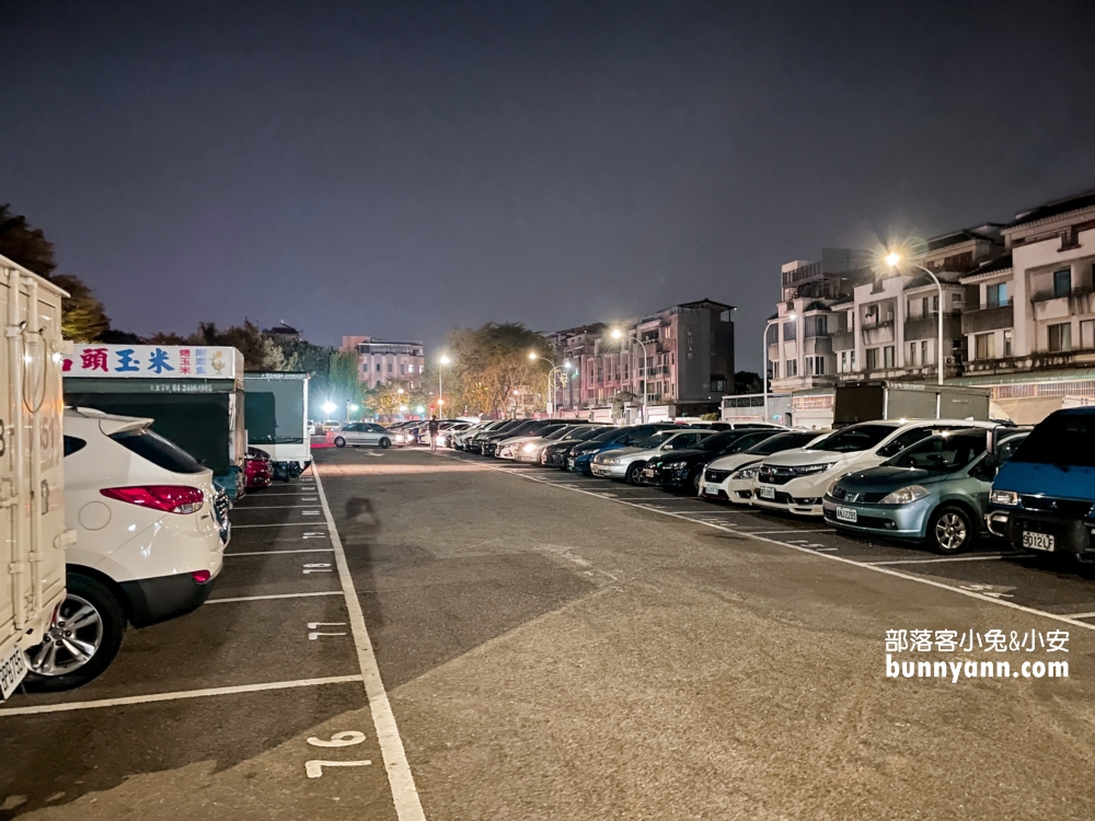 2025【旱溪夜市】推薦14家必吃美食，像是烤玉米、牛排、烤牡蠣都不錯吃