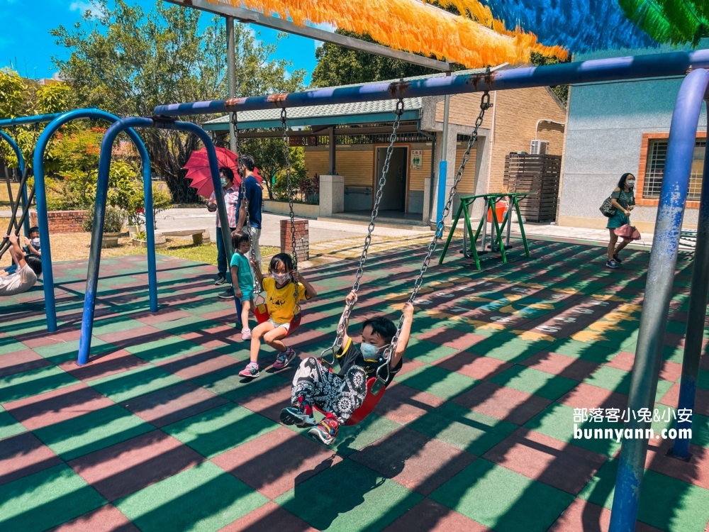 台南市南門公園，嗨玩有遮陽遊戲區，美拍古老城門與牌樓