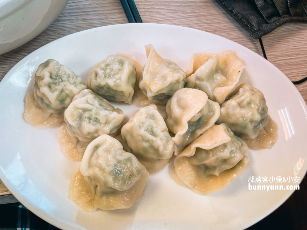 屏東回香牛肉麵，隱藏在五南書局內的大塊牛肉麵