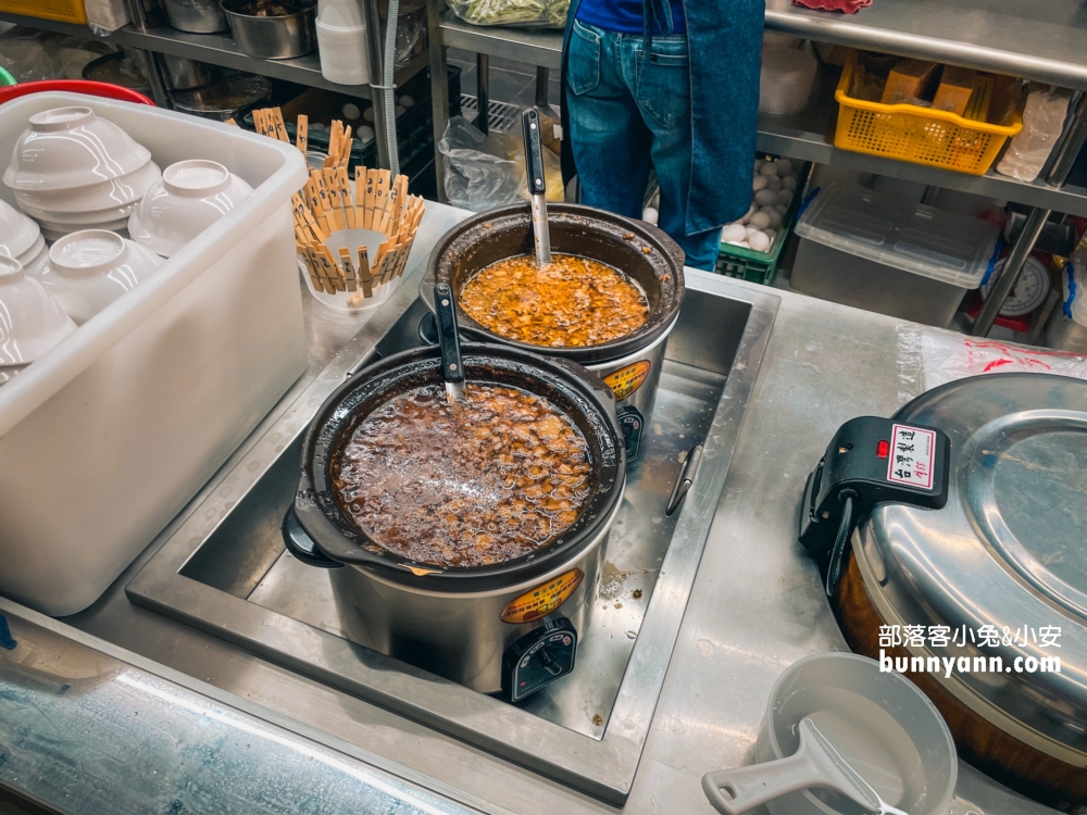 台南文章牛肉湯(東寧旗艦店)，店面環境乾淨衛生又不錯吃。