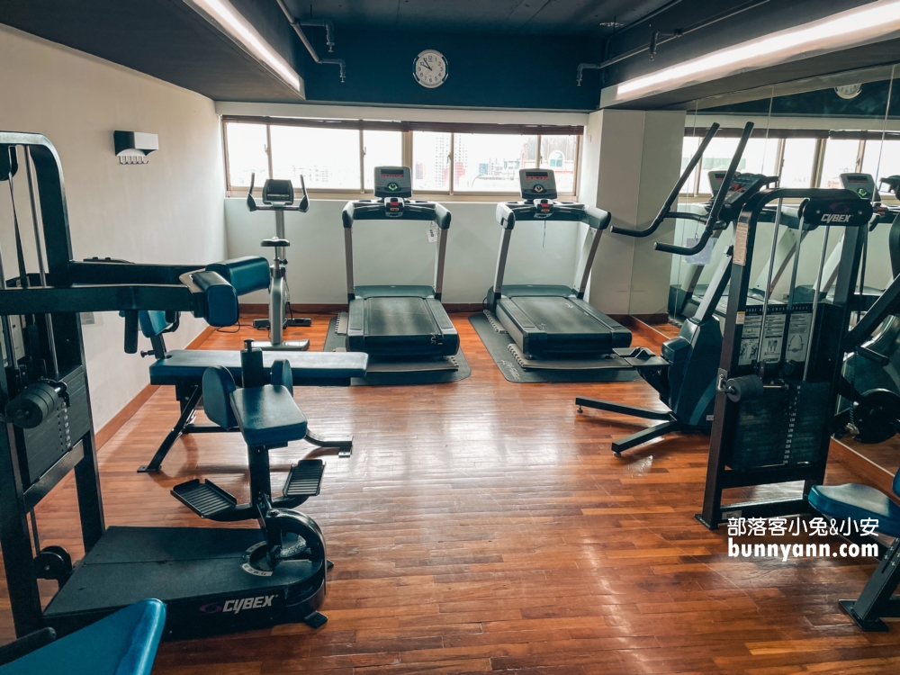 新竹福華大飯店，谷歌評價4顆星，評論破千則優質飯店。