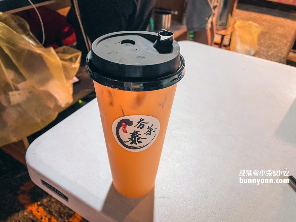 【埔里城觀光夜市】星期五六日營業的夜市，鴨血、地瓜球和臭豆腐每樣都好吃！