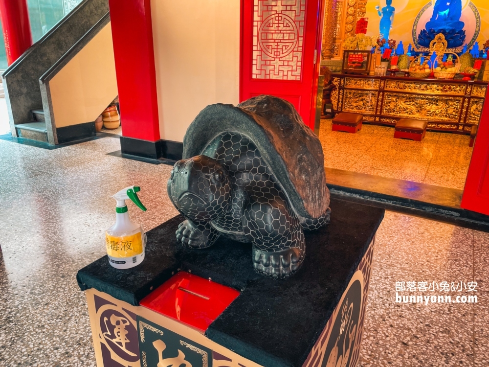 南投「日月潭文武廟」一日遊這樣玩，生日階梯真有趣