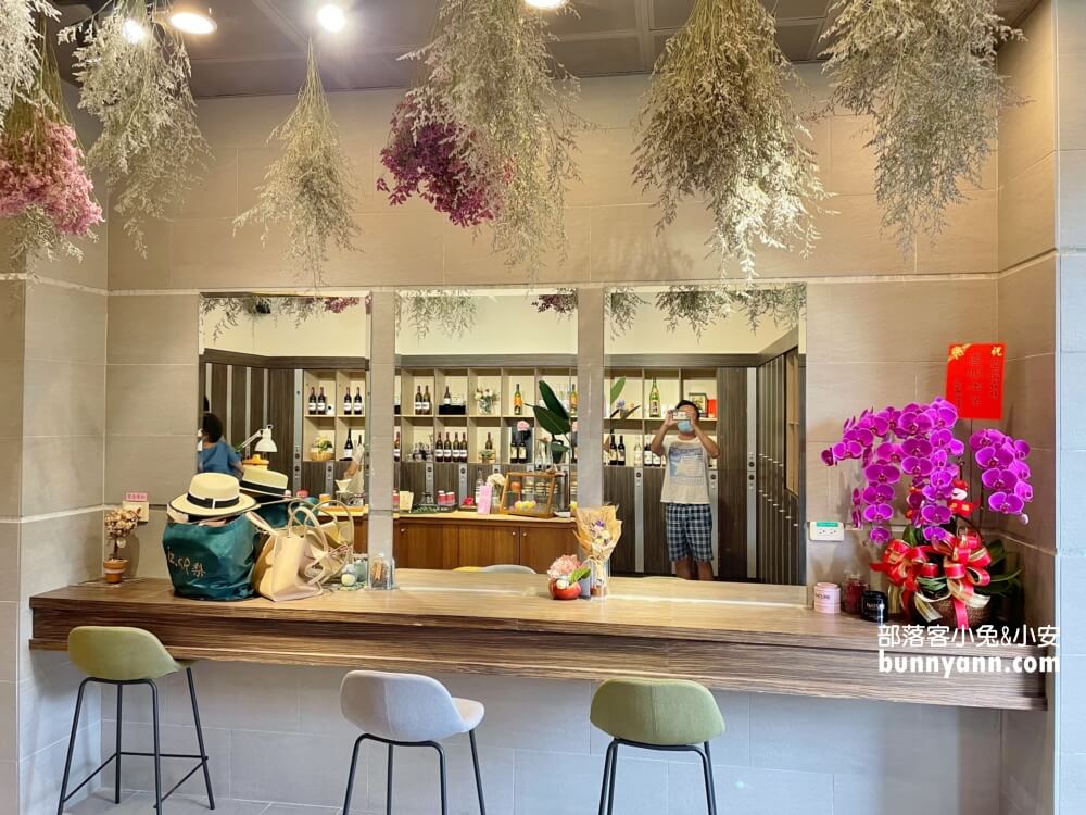 苗栗下午茶|夢幻系咖啡店雲朵森林，乾燥花夏日風，甜甜蜜糖吐司，午後耍廢好去處