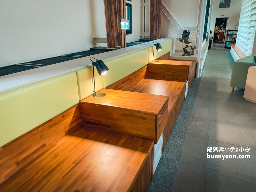 宜蘭景點》幾米圖書館， 宜蘭市立圖書館開放時間與設施分享。