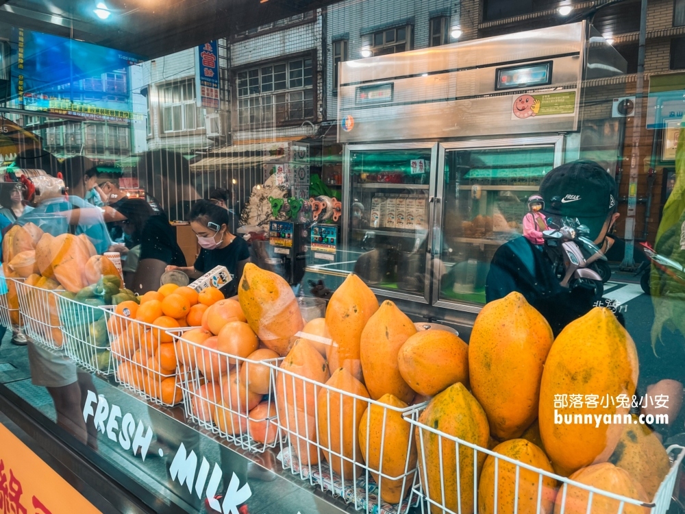 宜蘭的北門綠豆沙牛乳大王，必點招牌飲料和營業時間分享