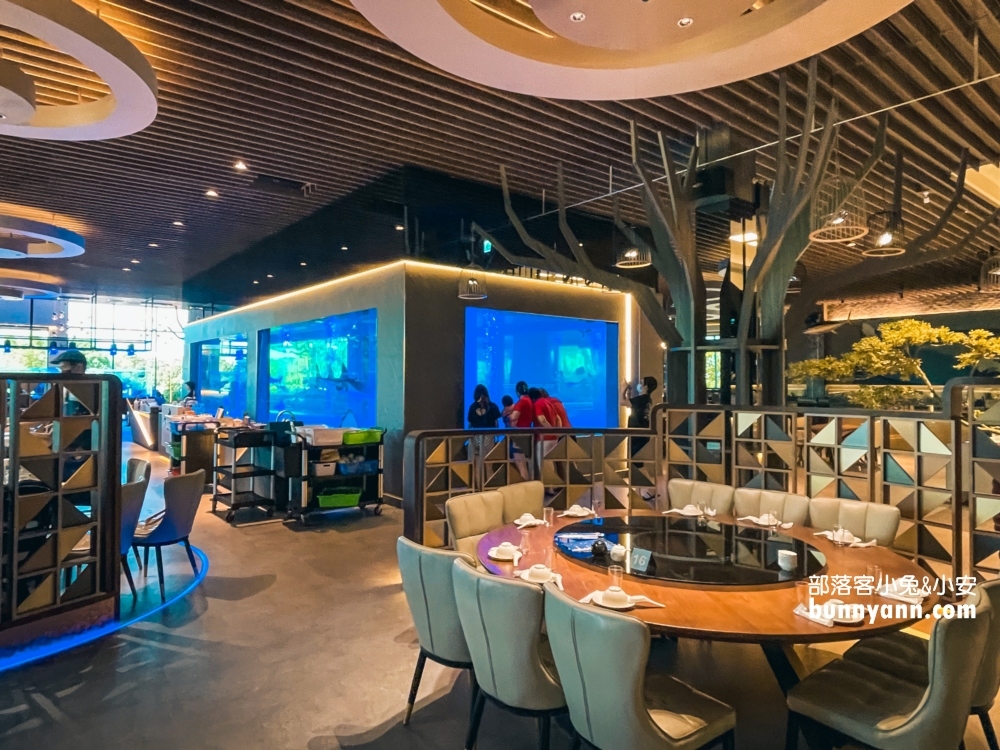 古坑【八斗子海鮮餐廳】每週二公休海產店，龍蝦、生魚片和小卷米粉都好吃!